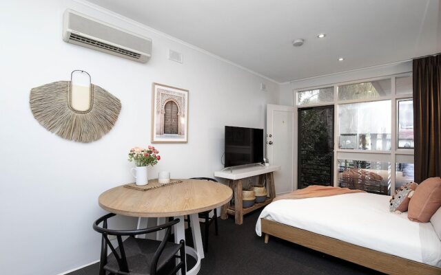 Nth Adelaide Studio Apt With Reverse Cycle Aircon