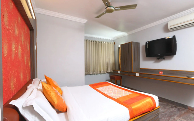Holidays Dollars Grand by OYO Rooms