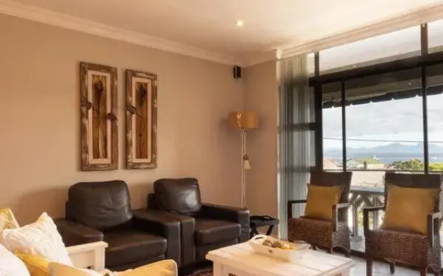 Sea View 18