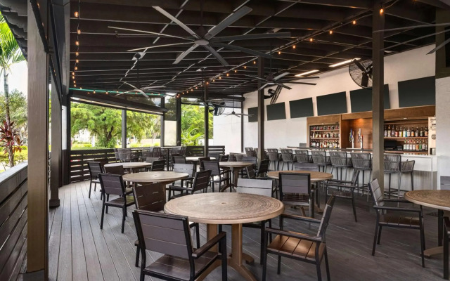 Doubletree by Hilton Fort Myers at Bell Tower Shops