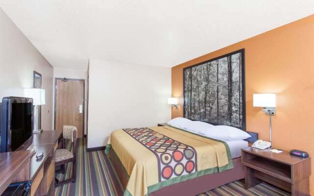 Super 8 by Wyndham Norton VA