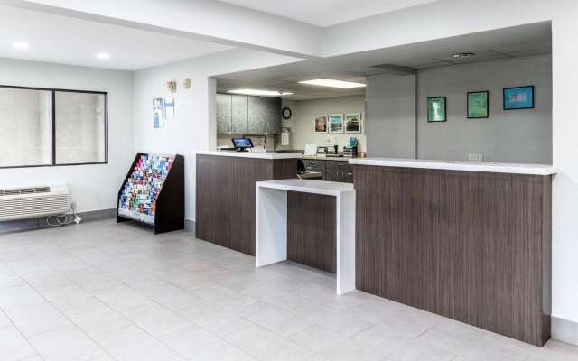 Motel 6 Carlsbad, CA - East