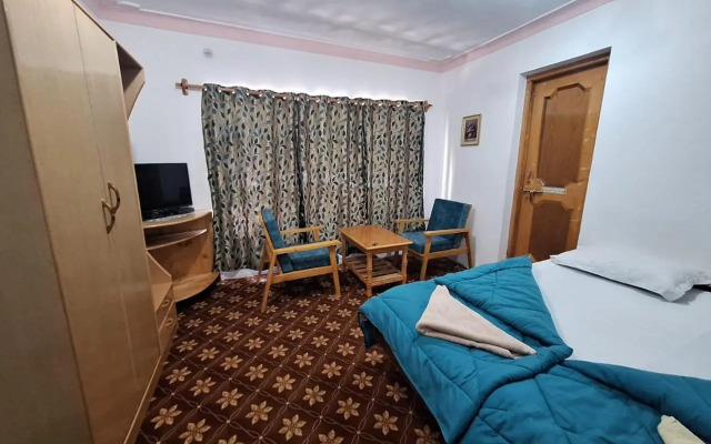 Shanti Guest House