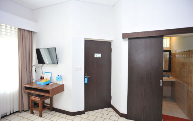 艾里巴厘岛雷吉安 116 号库塔酒店(Airy Legian 116 Kuta Bali)