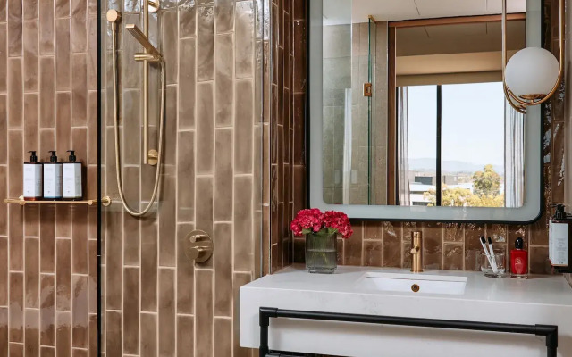 Mercure Melbourne Doncaster