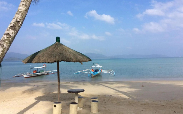 Cherry's Transient Hub - Port Barton