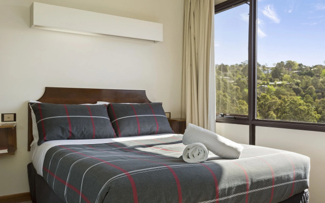 Village Family Motor Inn