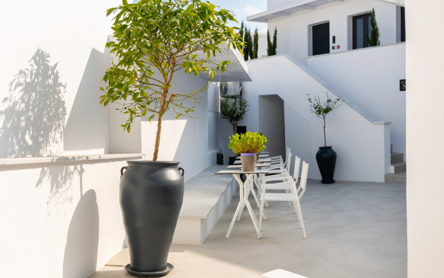 Central Boutique Hotel by Naoussa Hills - Adults Only