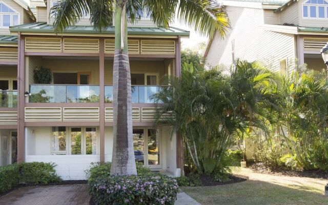 Luxury 3-bed Villa, St James, Near Beach & Gym
