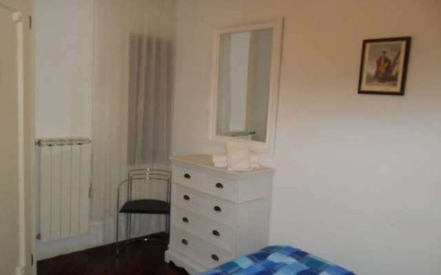 Sunny Venice Apartment