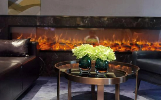 Homeinn Selected Hotel (Karamay Youyi Road)