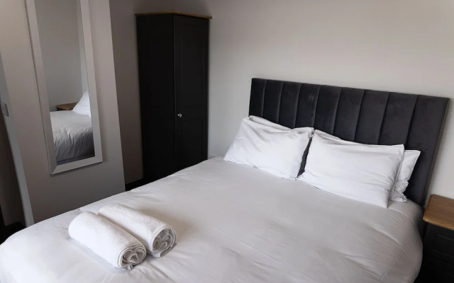 Pierside Apartments Deluxe Accommodation