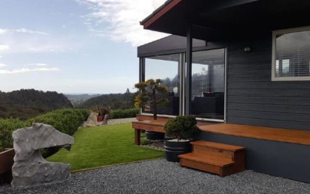 Rocky Ridge Cottage