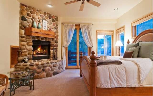 Abode at Gamble Oak in Solamere