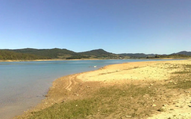 Les Eaux Tranquilles
