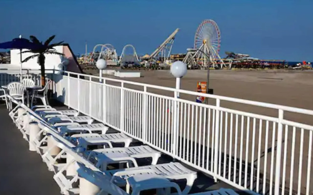 AA Heart of Wildwood Motels
