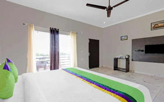 Treebo Kaira Resort With Pool View, 5 Km From Jim Corbett Jungle Safari