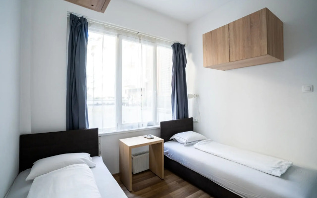WOW City Hostel