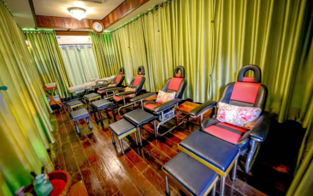 MRK Resort and Massage