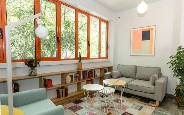 Modern, Art Deco Space in La Condesa w Terrace!