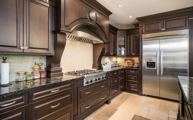 Cedar Manor Bed and Breakfast