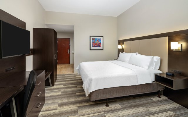 Holiday Inn Express Hotel & Suites Florence I-95 at Hwy 327, an IHG Hotel