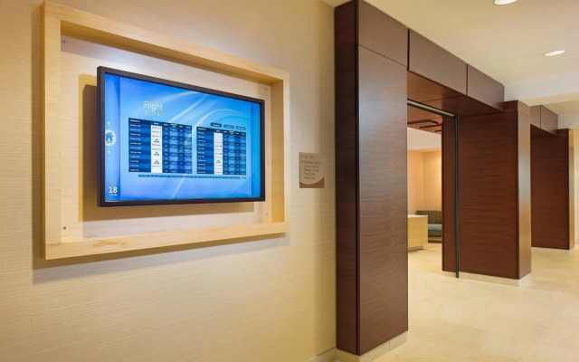 Fairfield Inn & Suites by Marriott Calgary Downtown