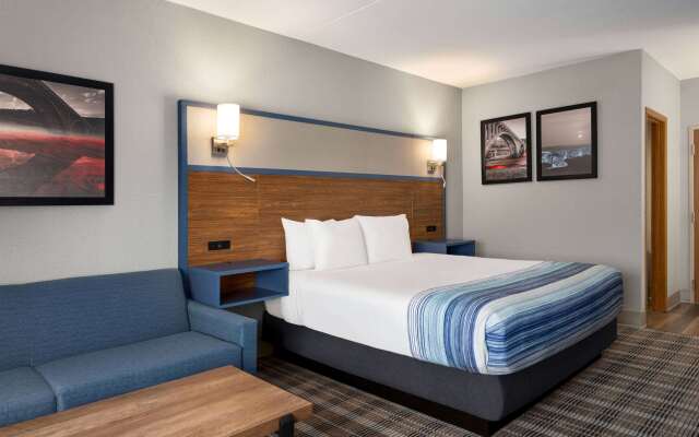 AmericInn by Wyndham Branson & Conference Center