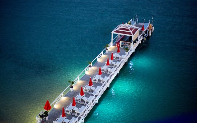 Garden Beach Hotel