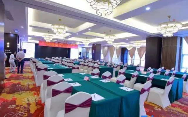 Huijing Hotel