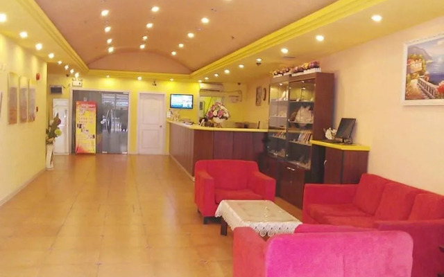 Home Inn Ouyang Road