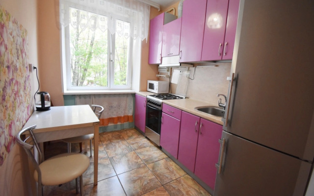 Guest House on 16-ya Parkovaya 17s1