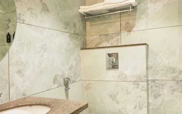 Asar Varanasi Junction by Orion Hotels