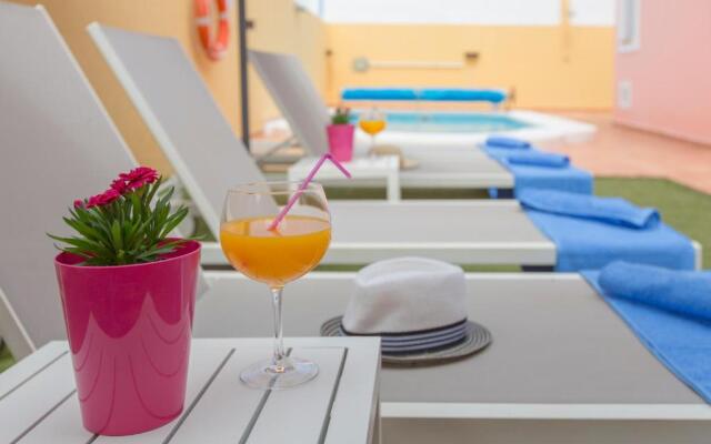 Villa Bella Lucia 1. Piscina Climatizada, WiFi, BBQ.