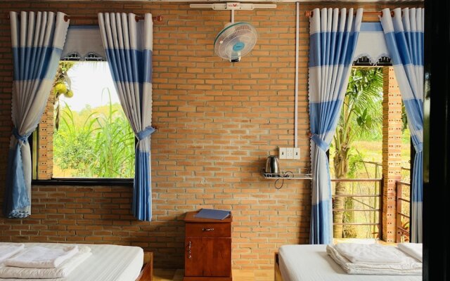 Gibbon Singing Homestay