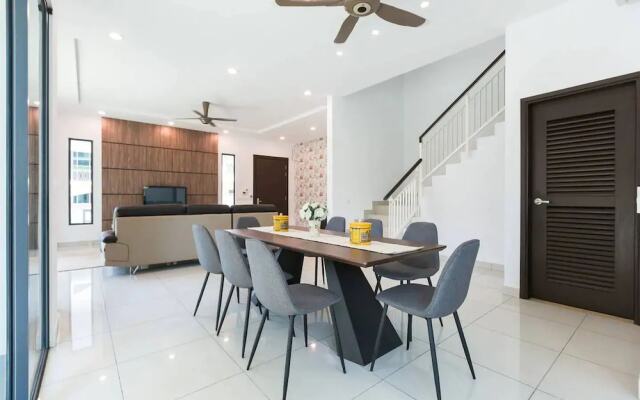 Setia Green Penang By Plush