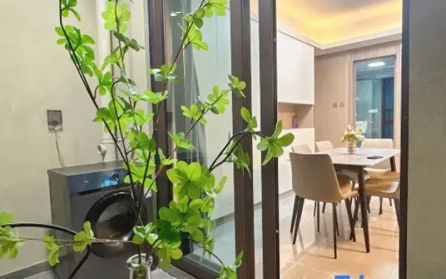 Jihe Executive Apartment (Zhuhai North Railway Station)
