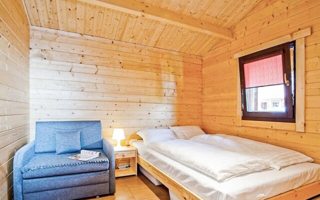 Beautiful Home in Sianozety With 2 Bedrooms