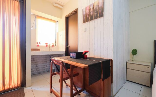 Contemporary Studio at Kebagusan City Apartment