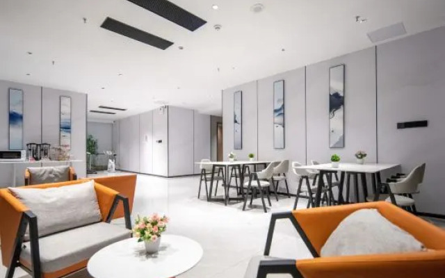 Kaimeilai Hotel (Shenzhen Futian Shangmeilin Subway Station Store)