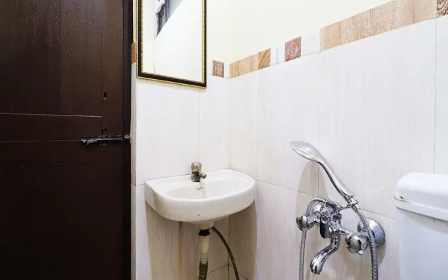 SPOT ON 62471 Hotel Hari Niwas