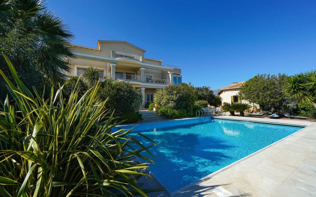 Villa Allure