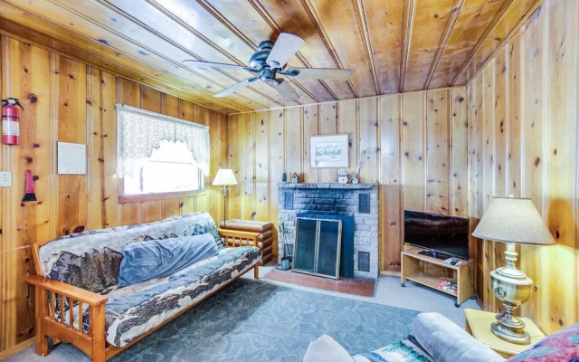 The Cabins At Cloudcroft