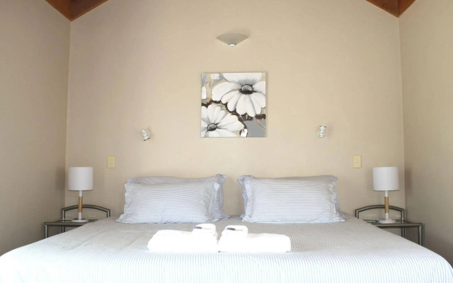 Mangawhai Chalets