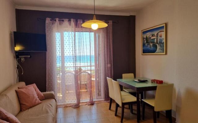 Glyfada Beachfront Apartment A3g 58a