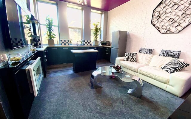 PHOENIX Executive Apartments