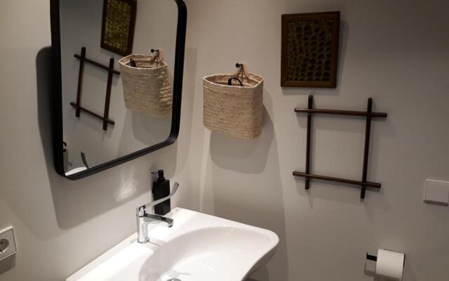 Unic, Turisme D'interior.