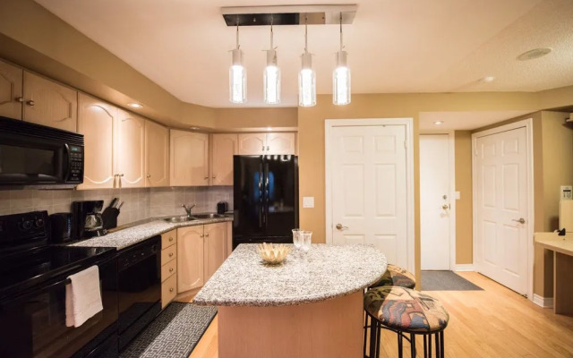 Luxury Homestyle Condo
