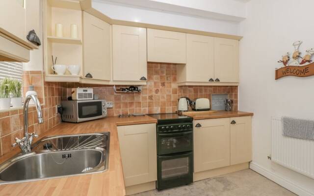 1 Sandy Lane, Chester
