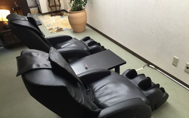 Breezbay Hotel & Resort Gero